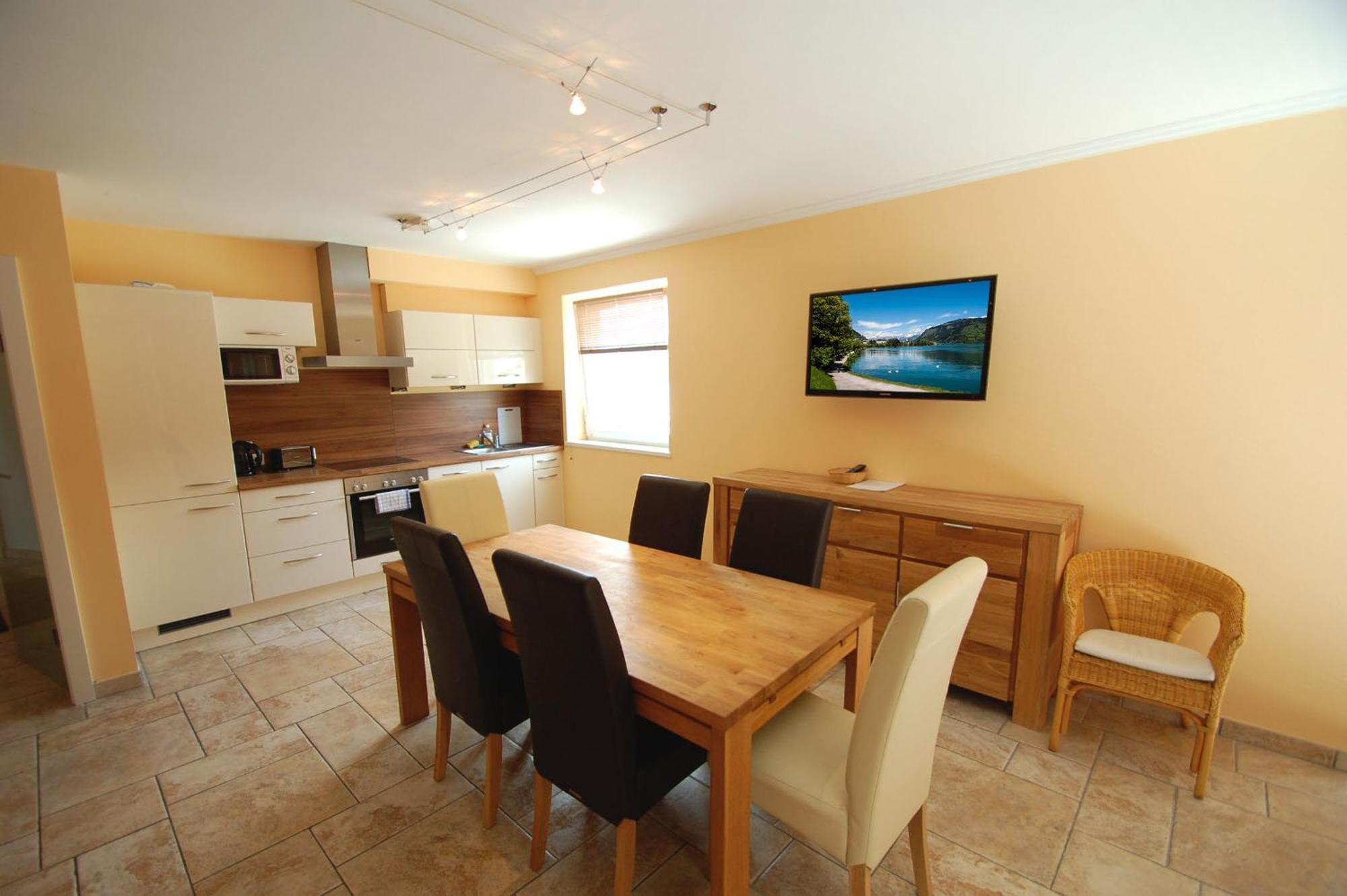 Penthouse In The Heart Of Zell Am